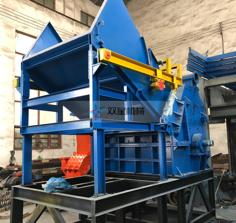 1300型金属粉碎机