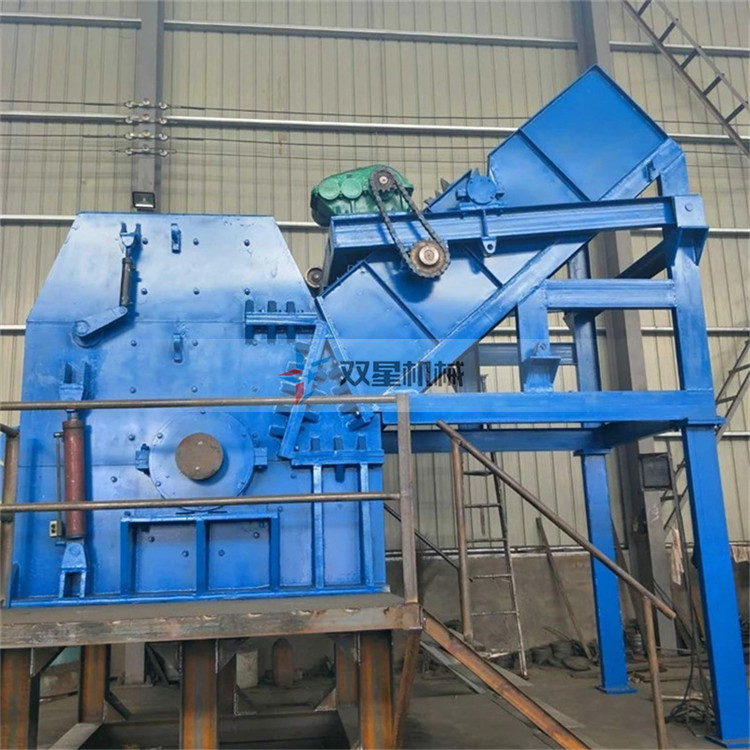废铁粉碎机