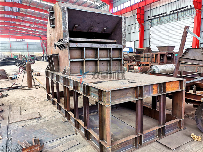 资<a href='https://www.shuangxingzg.com/' target='_blank'><span>金属粉碎机</span></a>设备生产线