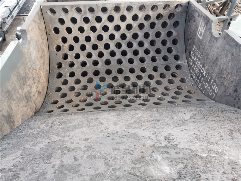 铝型材粉碎机<a href='https://www.shuangxingzg.com/case/502.html' target='_blank'><span>筛板</span></a>结构