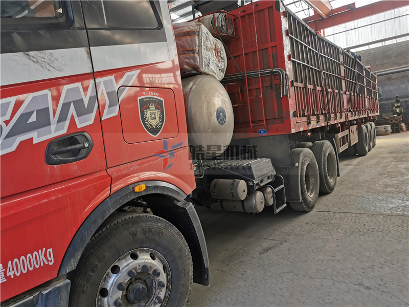 废铝粉碎机发货现场