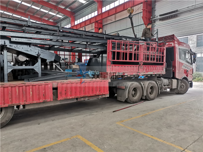 报废汽车用的废钢破碎机多少钱一套？用什么型号？