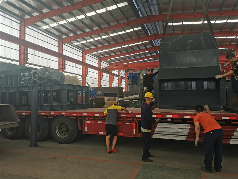 <a href='https://www.shuangxingzg.com/1/55.html' target='_blank'><span>断桥铝粉碎机</span></a>设备发货