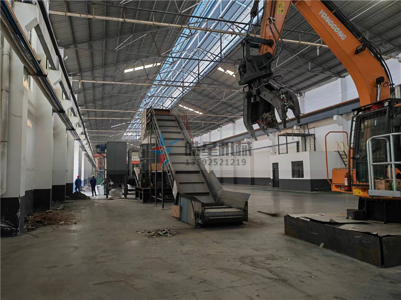 废钢破碎机生产线多少钱？一天能打多少方？