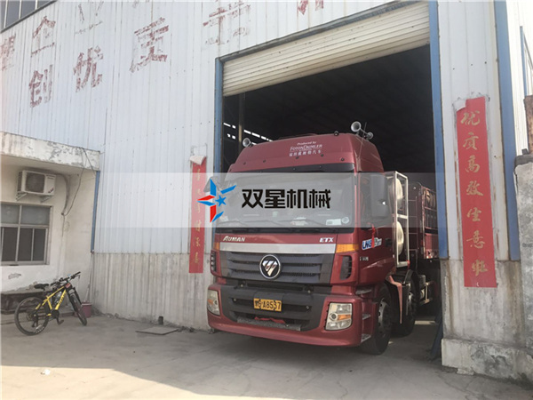 废铝粉碎机设备发货现场实拍