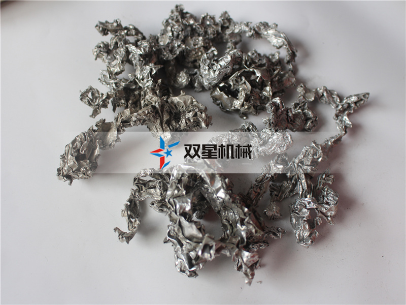 易拉罐粉碎机粗碎效果