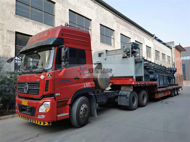 FSJ-1300型金属粉碎机发货现场